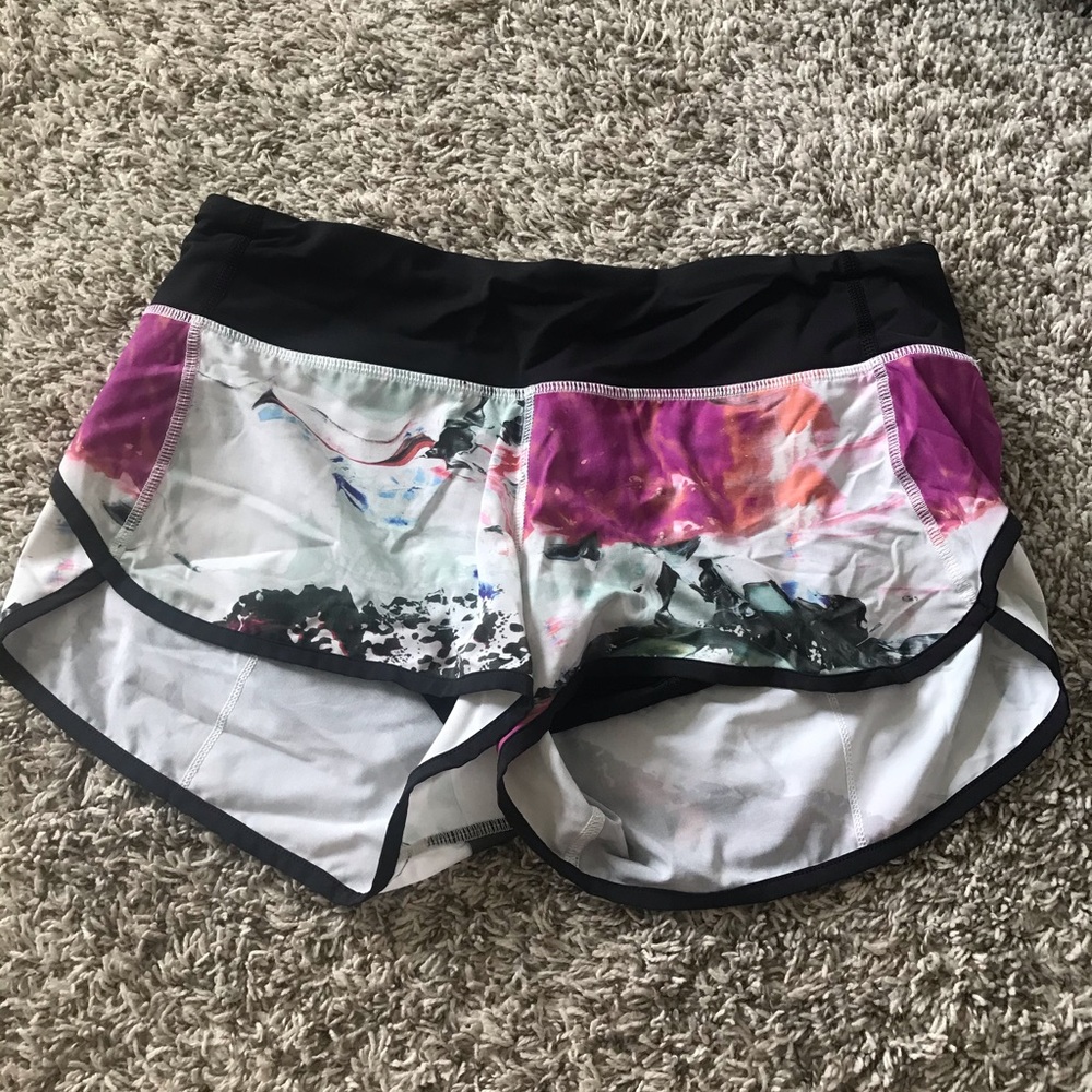 🍋 RARE Lululemon Speed Shorts 🍋
